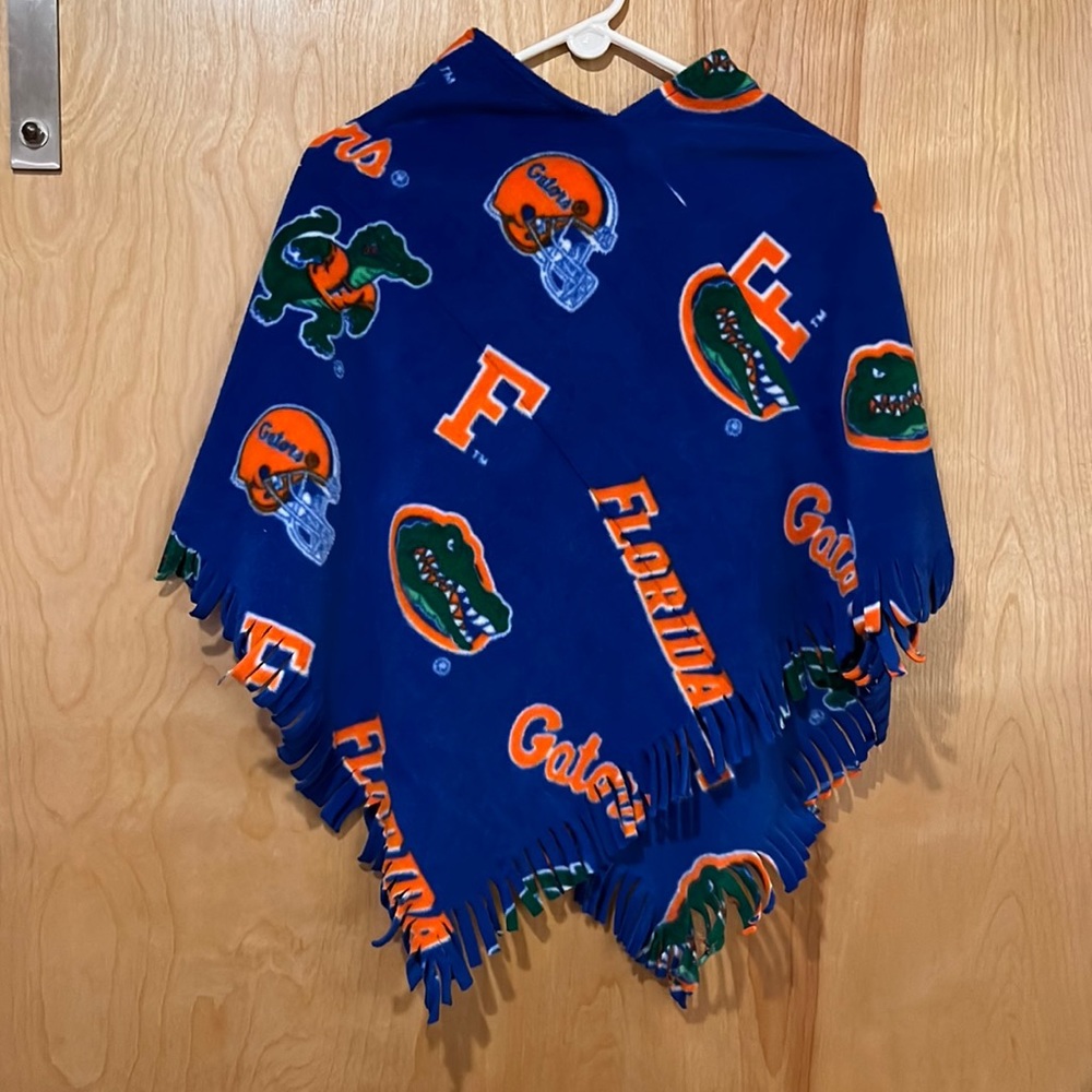 Girl’s Florida Gators poncho